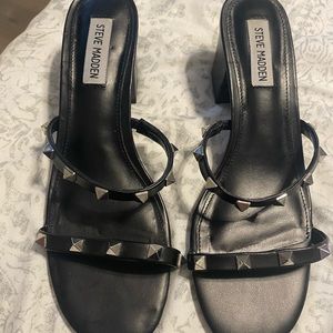 Steve madden studded block sandal